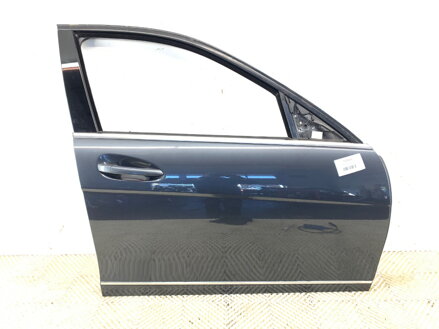 Dvere pravé predné Mercedes-benz Class C (W204) 2007 - 2015