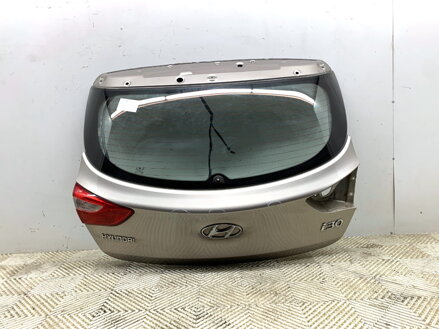 Veko batožinového priestoru kufor zadný Hyundai I30 (GD) 2011 - 2022 Y3Y