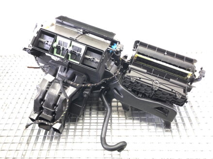 Radiátor kúrenia kompletná kombajn VW Golf VII (5G1, BQ1, BE1, BE2) 2012 - 2022 5Q0907511L