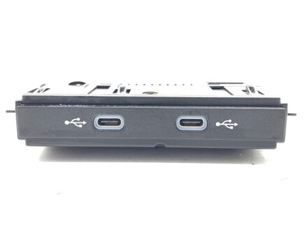 Zásuvka / uloženie USB VW Golf Viii (CD1) 2019 - 2022 5NA035700