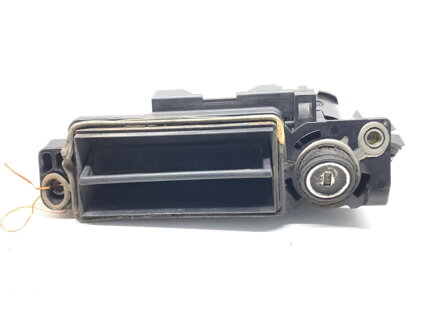 Kľučka veka batožinového priestoru zadná Mercedes-benz Class C (W203) 2000 - 2007 A2037500493