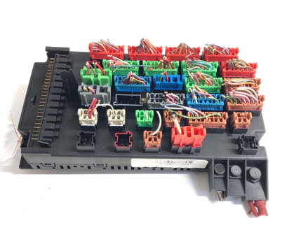 Poistková skrinka Mercedes-benz Class M (W163) 1998 - 2005 1635450005
