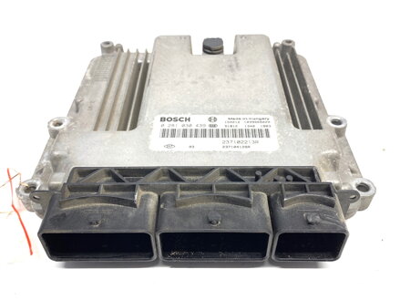 Riadiaca jednotka motora Renault Clio IV (BH_) 2012 - 2022 237102213R