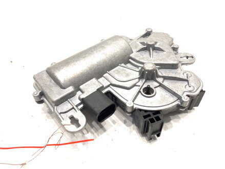 Doťahovanie veka batožinového priestoru zadný Audi A4 B9 Avant (8W5, 8WD) 2015 - 2025 3V5827887B