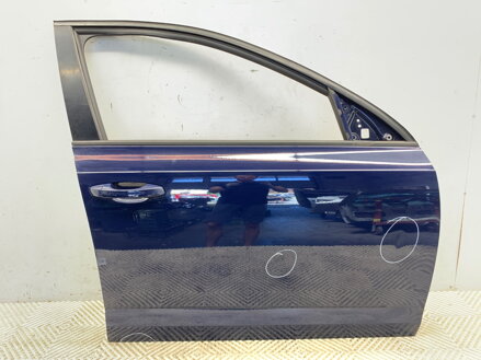 Dvere pravé predné Skoda Octavia III (5E3, NL3, NR3) 2012 - 2022 LF5A