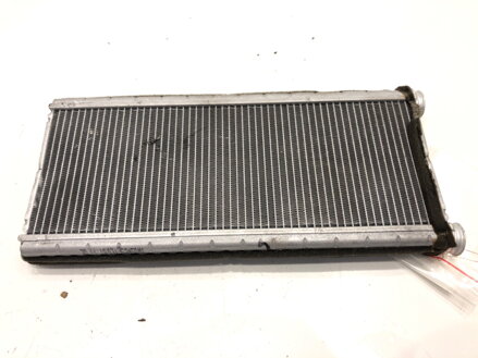 Radiátor kúrenia Peugeot 3008 SUV (MC_, MR_, MJ_, M4_) 2016 - 2022