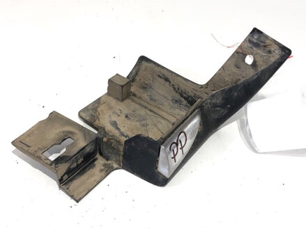 Záslepka prahu predná pravá Mazda CX-7 (ER) 2006 - 2014 EH66-51PJ0