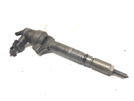 Vstrekovač Opel Astra H Kombi (A04) 2004 - 2014 0445110175
