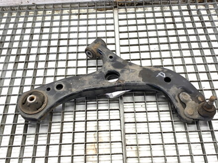 Rameno pravé predné Toyota Corolla Sedan (_E21_) 2019 - 2022