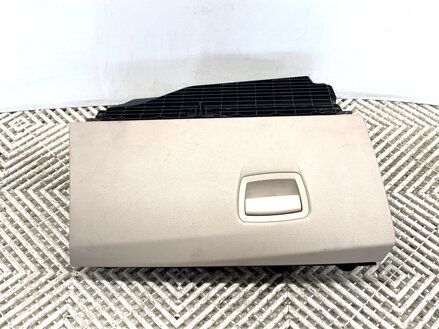 Odkladacia schránka spolujazdca BMW 5 Touring (F11) 2009 - 2017 9166683