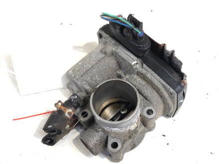 Škrtiaca klapka Mitsubishi Mirage / Space Star VI Liftback (A0_A) 2012 - 2022