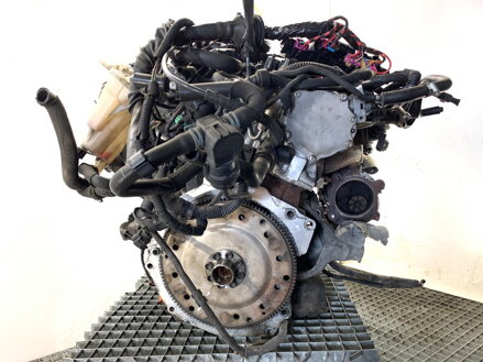 Motor kompletný Audi A4 B8 (8K2) 2007 - 2015 CAE