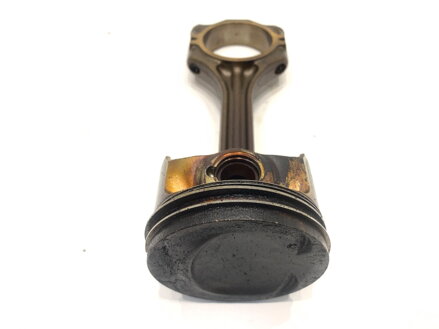 Piest S ojnicou Seat Altea XL (5P5, 5P8) 2006 - 2022 CAX