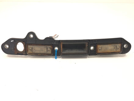 Kľučka veka batožinového priestoru zadná VW Jetta III (1K2) 2004 - 2013 1T0827574B