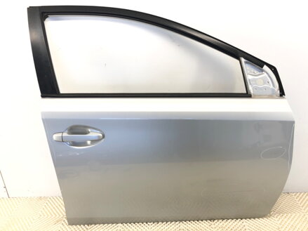 Dvere pravé predné Toyota Auris Kombi (_E18_) 2013 - 2018 1F7