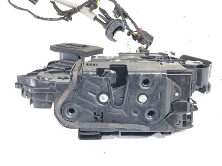 Zámok dverí ľavý predný VW Passat B8 Variant (3G5, CB5) 2014 - 2022 5NB837015B