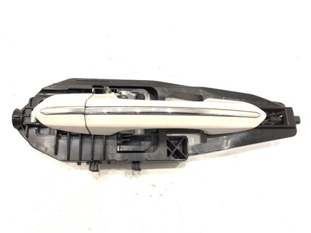 Kľučka vonkajšia pravá predná Ford Mondeo V Liftback (CE) 2014 - 2022