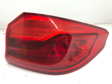 Svetlo pravé zadné BMW 5 (G30, F90) 2016 - 2022 7376464