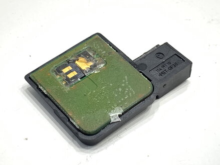 Snímač zahmlievania okien BMW 5 (E60) 2003 - 2010 6921750