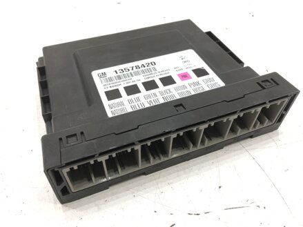 Modul komfortu Opel Insignia A (G09) 2008 - 2017 13578420