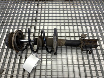 Tlmič pravý predný S pružinou Dacia Sandero II 2012 - 2022