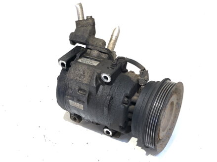 Kompresor klimatizácie Toyota RAV 4 II (_A2_) 2000 - 2005 447220-4303