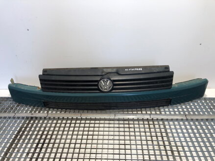 Maska chladiča grill VW Transporter IV Autobus ( 70B , 70C , 7DB , 7DK , 70J , 70K , 7DC , 7 1990 - 2004 701853653F