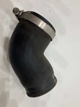 Potrubie turba VW Passat B7 Variant (365) 2010 - 2015 1K0145838AG