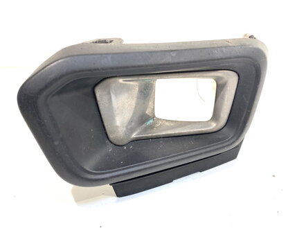 Mriežka halogénu / hmlovky pravá Peugeot 308 II (LB_, LP_, LW_, LH_, L3_) 2013 - 2021 AA38267889