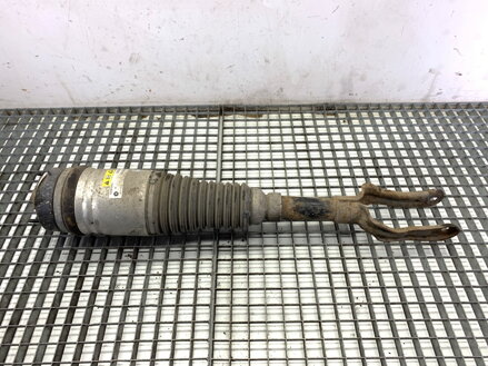 Tlmič pravý predný Jeep Grand Cherokee IV (WK, WK2) 2010 - 2022 68080194AB