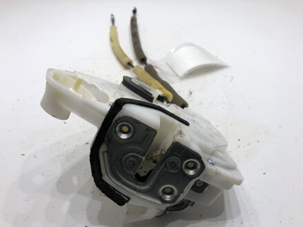 Zámok dverí ľavý predný Mazda 2 (DL, DJ) 2014 - 2022