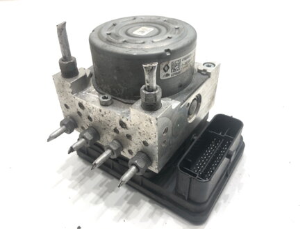 Čerpadlo Renault Express 2021 - 2022 476608081R