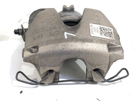 Brzdový strmeň ľavý predný Audi A4 B9 (8W2, 8WC) 2015 - 2022