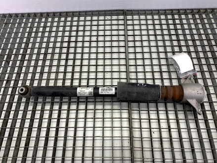 Tlmič pravý zadný Audi A4 B9 (8W2, 8WC) 2015 - 2022 8W0035AA