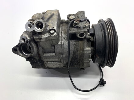 Kompresor klimatizácie Skoda Superb I (3U4) 2001 - 2008 8D0260808
