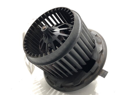 Ventilátor kúrenia Audi Q7 (4LB) 2006 - 2016 7H0819021A