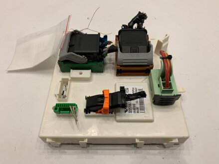 Modul BSI Volvo V90 II Kombi (235, 236) 2016 - 2022 32217667