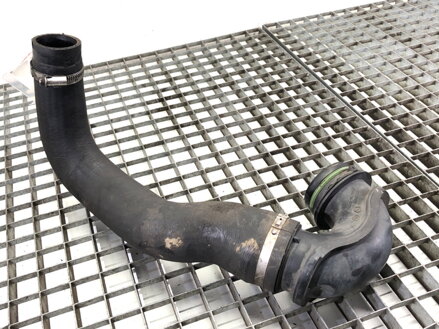 Vzduchové potrubie Opel Insignia A Sports Tourer (G09) 2008 - 2017