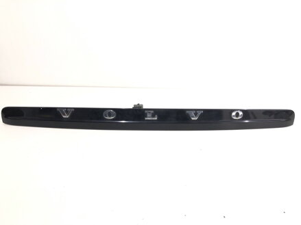 Lišta veka batožinového priestoru zadná Volvo V50 (545) 2003 - 2012 30753026