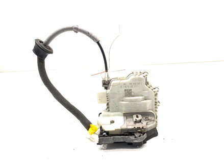 Zámok dverí ľavý zadný Audi A4 B9 Avant (8W5, 8WD) 2015 - 2025 8X0839015E