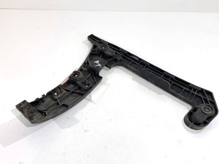 Držiak nárazníka pravý zadný Audi A4 B9 Avant (8W5, 8WD) 2015 - 2025 8W9807454