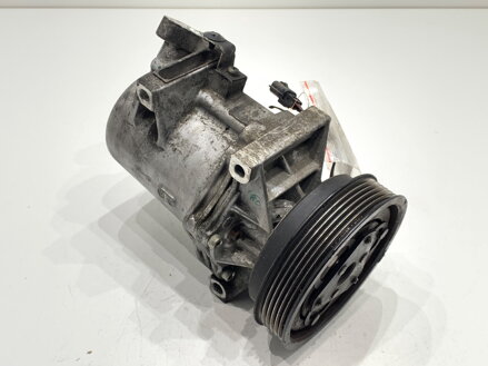 Kompresor klimatizácie Nissan Juke (F15) 2010 - 2022 926003VD0A