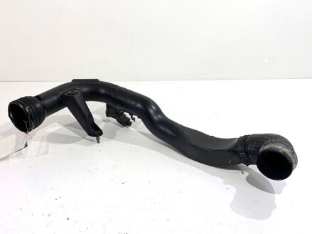 Vzduchové potrubie Audi A4 B6 (8E2) 2000 - 2005 3B0145762C