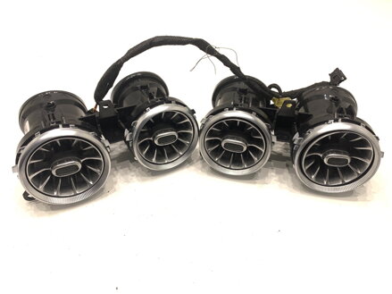 Mriežka ventilácie predná Mercedes-benz CLS (C257) 2017 - 2022 A2578302400 A2578302300