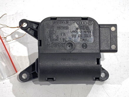 Motor radiátora kúrenia Audi A4 B7 Avant (8ED) 2004 - 2008 8E1820511B
