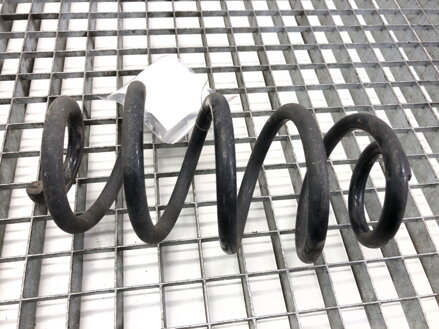 Pružina zadná BMW X2 (F39) 2017 - 2022