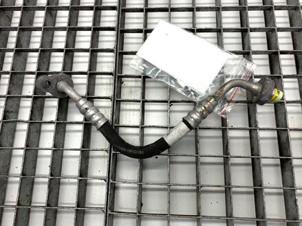 Hadica klimatizácie Volvo V40 Liftback (525, 526) 2012 - 2022