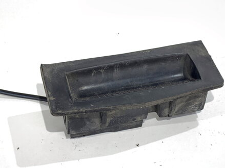 Kľučka veka batožinového priestoru zadná Opel Astra H (A04) 2004 - 2014 461088395