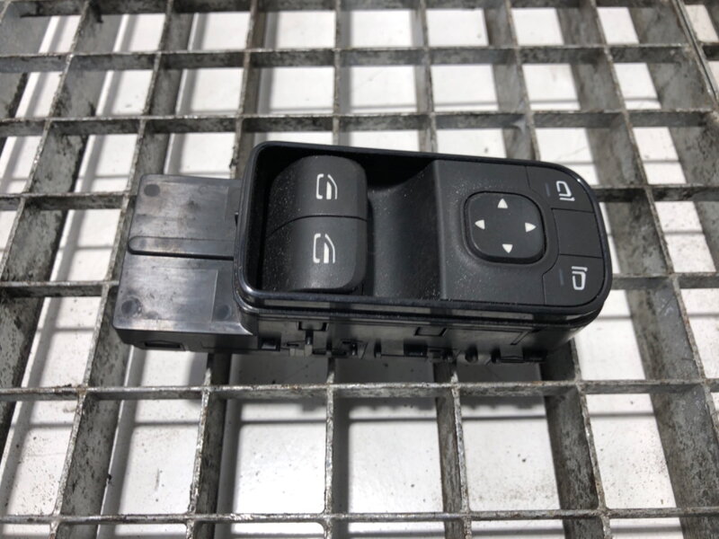 OVLÁDANIE OKIEN MERCEDES-BENZ SPRINTER 3,5-T (B906) 2006 - 2022 A9079054607 OVLÁDANIE OKIEN MERCEDES-BENZ SPRINTER 3,5-T (B906) 2006 - 2022 A9079054607