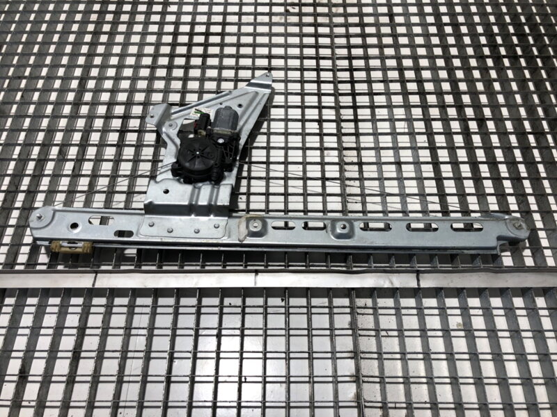 ZDVIHÁK OKNÁ ĽAVÝ PREDNÝ MERCEDES-BENZ SPRINTER 3,5-T (B906) 2006 - 2022 9107201000